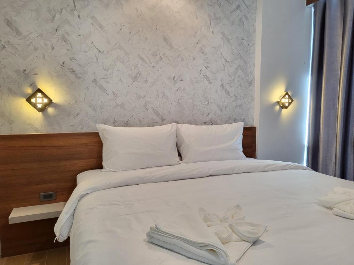 S3 Huahin Hotel エクステリア 写真