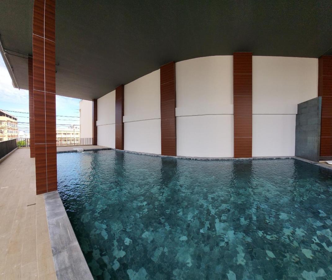S3 Huahin Hotel エクステリア 写真