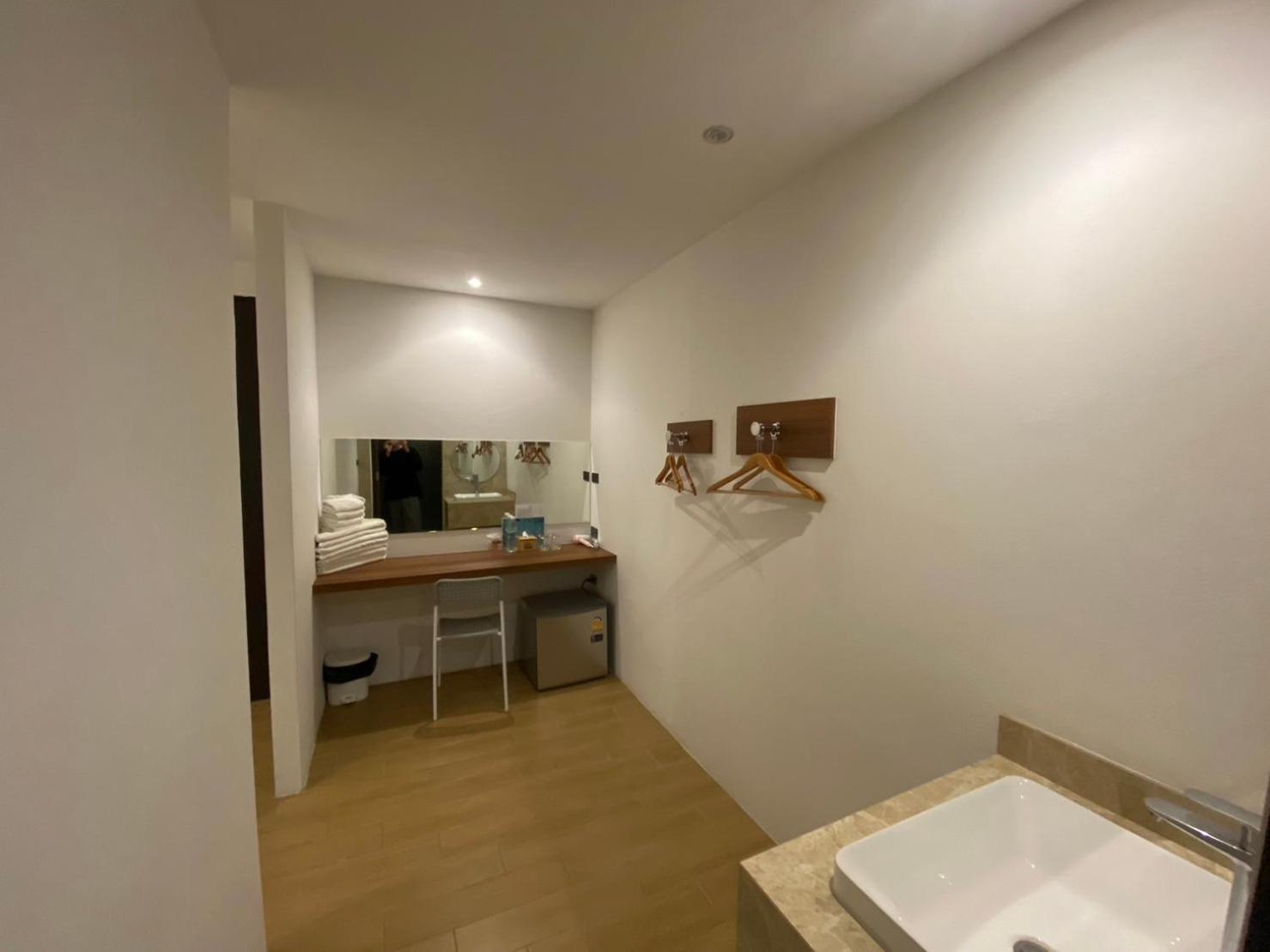 S3 Huahin Hotel エクステリア 写真